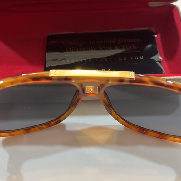 VINT & YORK SUNGLASSES VINTAGE INSPIRED BRAND NEW Alessandro Sunglasses ITALY - Picture 6 of 7